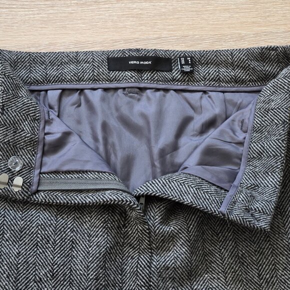 Vero Moda Lizzie Mini Skirt Herringbone Tweed EU 36 US 4 UK 8 New Without Tags - Picture 9 of 13